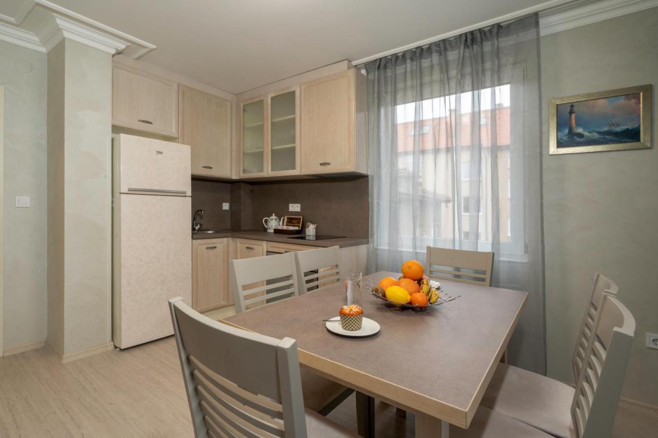 Apartment Coop Apartments, *
